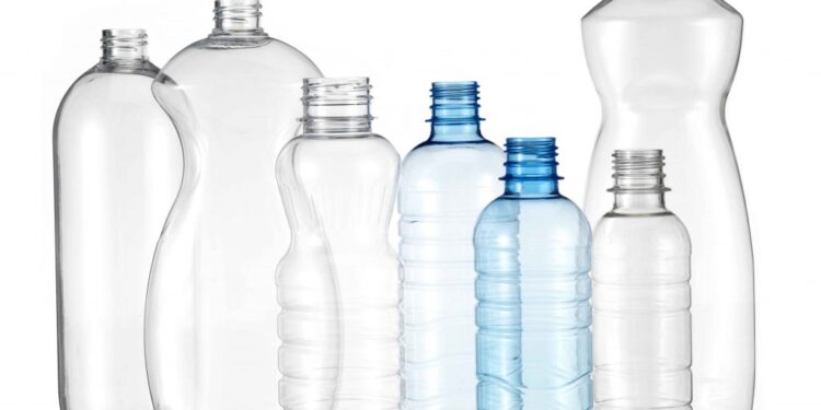 Why You Should Choose 500ml Pet Plastic Bottles For Your Drinks