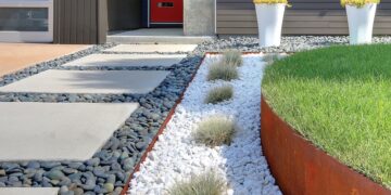 Garden Pebbles White