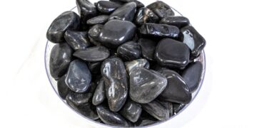 Black Pebbles